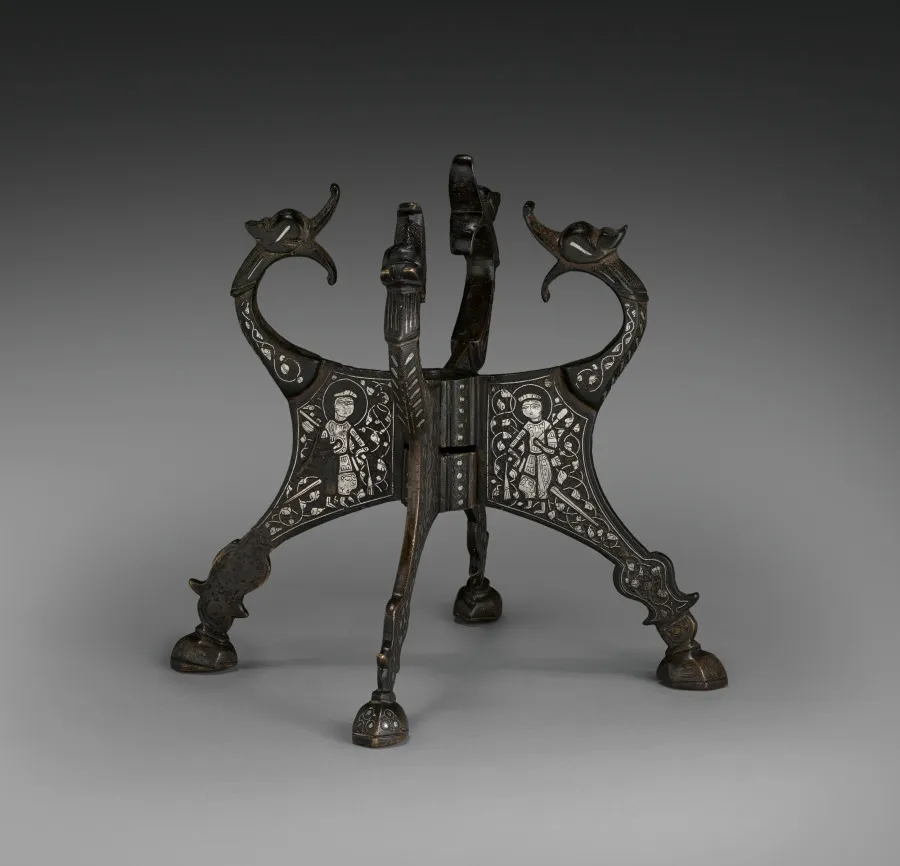 Dragon-headed Stand, by Unknown artist