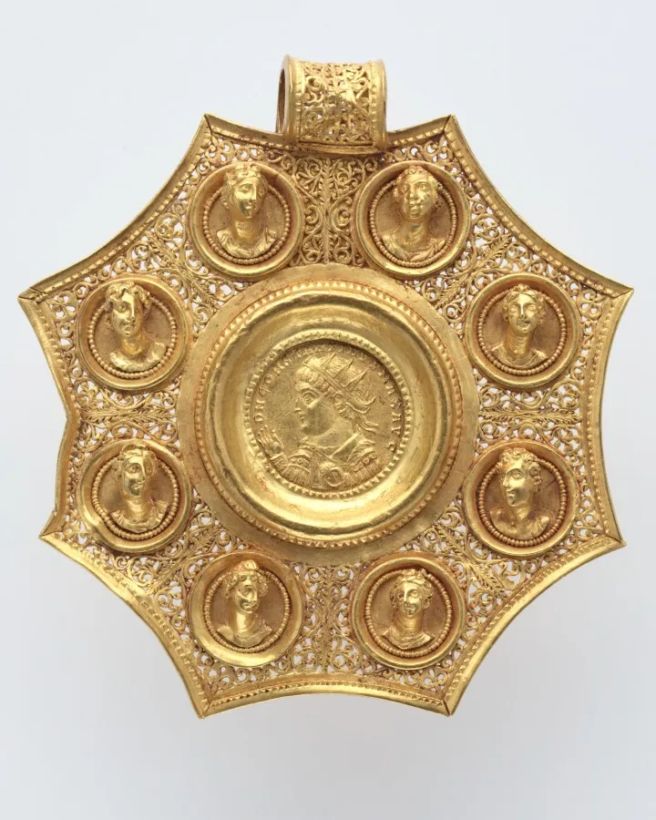 Octagonal Pendant, by Unknown artist