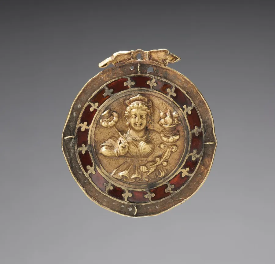 Pendant with Shri, by Unknown artist