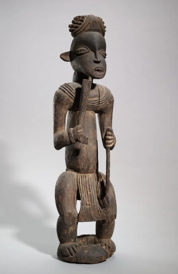 Commemorative figure (lefem), by Ateu Atsa