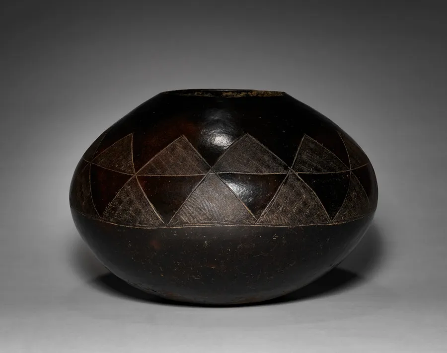 Pot, by Unknown artist